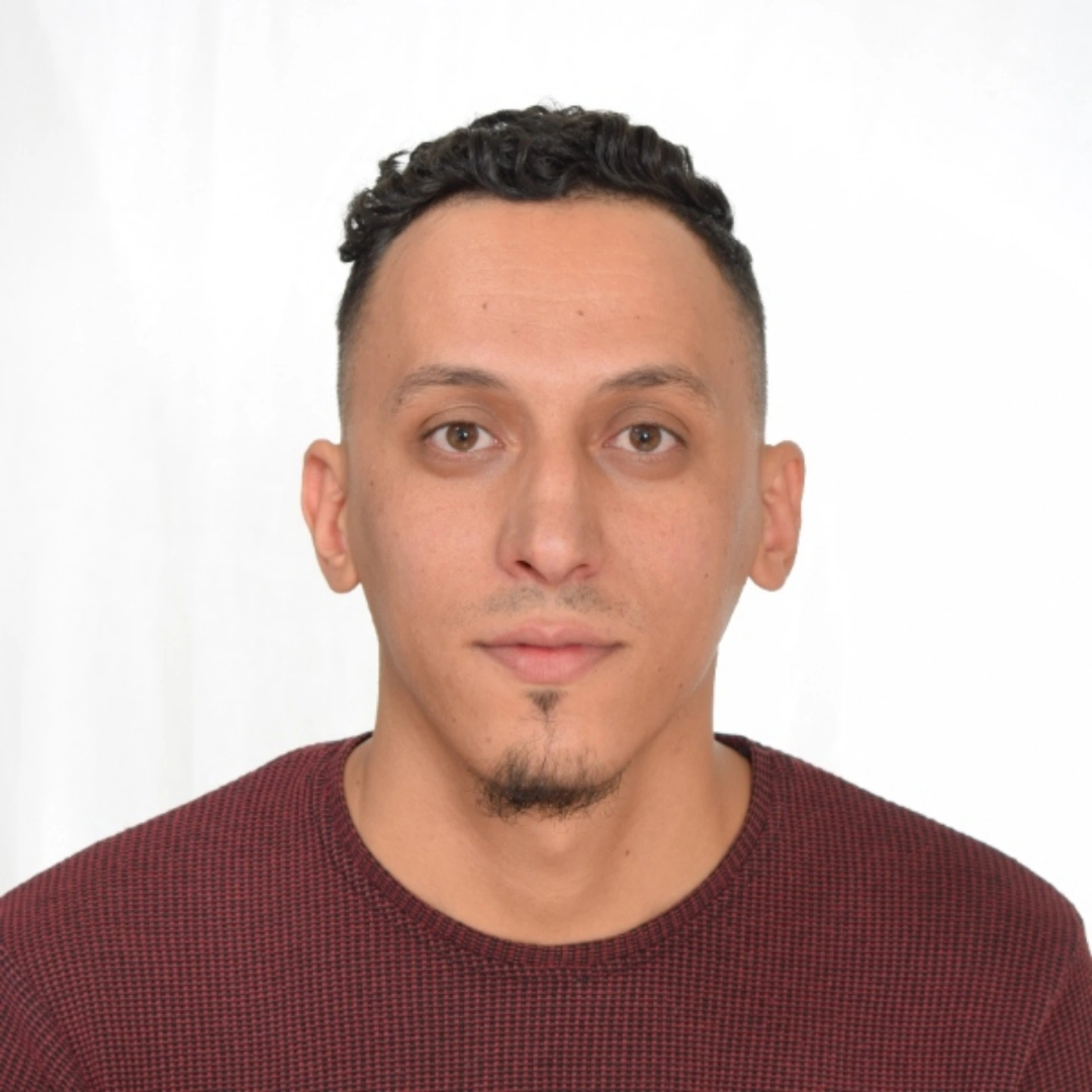 Smail Tahar — Domain Investor